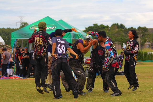 持与信任 持与信任