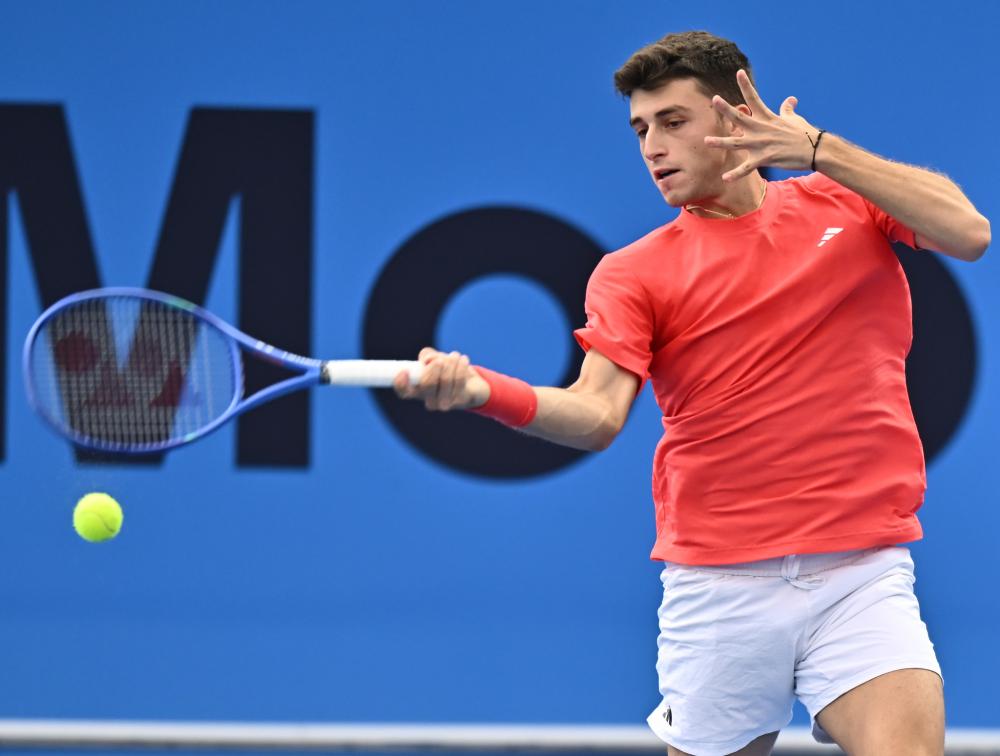 德佩逐渐被 德佩逐渐被