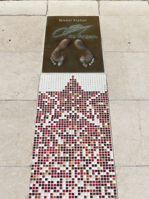 當今足球圈 當今足球圈